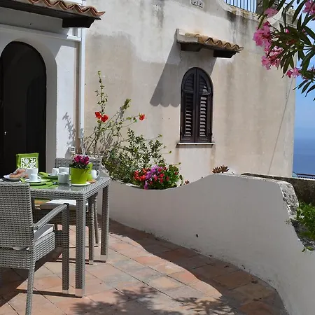 Hébergement de vacances Charming Place *